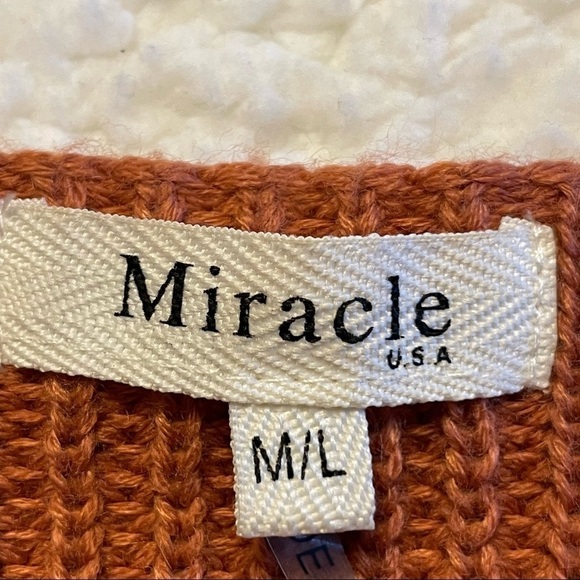 ✅Host Pick✅ Miracle USA Cropped Sweater, M/L - Picture 4 of 9